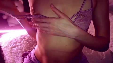 very_satrange_things online show from 04.16.26