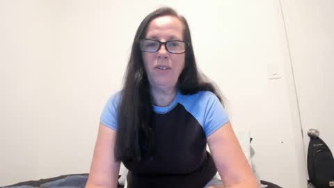 Snapshot of verysassypeachgoddess chatting on 07.22.26 verysassypeachgoddess online show from 07.22.26