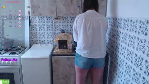 Snapshot of verysweetkate chatting on 02.10.26 Kate online show from 02.10.26