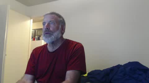 Snapshot of veryveryhairmanindenver chatting on 02.07.25 hairy man online show from 02.07.25