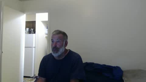 Snapshot of veryveryhairmanindenver chatting on 10.02.25 hairy man online show from 10.02.25