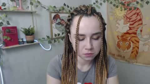 veryveryvery_shy online show from 05.05.26
