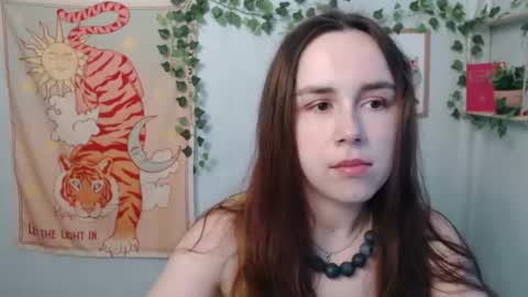 Snapshot of veryveryvery_shy chatting on 06.30.26 veryveryvery_shy online show from 06.30.26