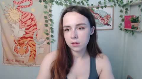 Snapshot of veryveryvery_shy chatting on 07.13.26 veryveryvery_shy online show from 07.13.26