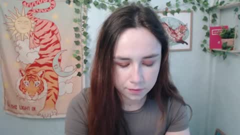 Snapshot of veryveryvery_shy chatting on 07.14.26 veryveryvery_shy online show from 07.14.26