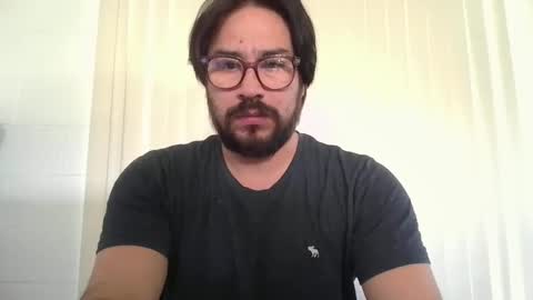 Snapshot of vesturelove chatting on 11.03.25 vesturelove online show from 11.03.25