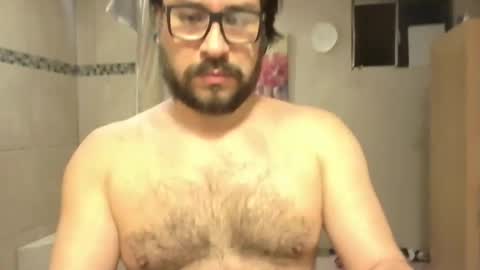 Snapshot of vesturelove chatting on 11.15.25 vesturelove online show from 11.15.25