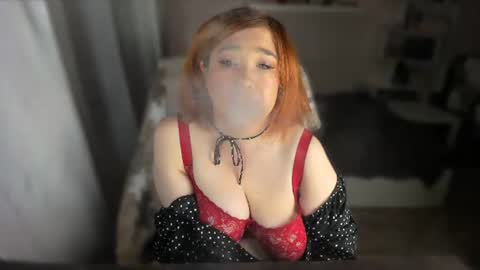 Snapshot of vi__vixen chatting on 07.23.26 Vi Vixen online show from 07.23.26