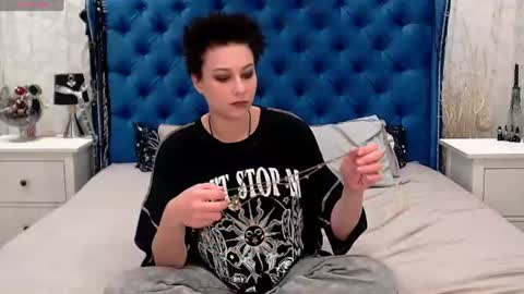Snapshot of via_mayer chatting on 06.27.26 Via online show from 06.27.26
