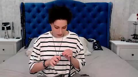 Snapshot of via_mayer chatting on 07.11.26 Via online show from 07.11.26