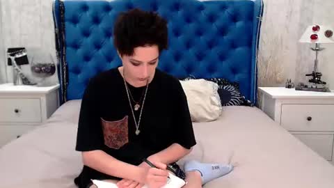 Snapshot of via_mayer chatting on 07.19.26 Via online show from 07.19.26