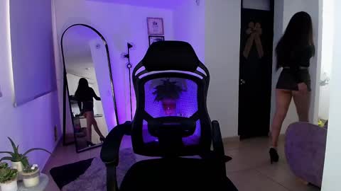 Vianca Cruz online show from 04.24.26
