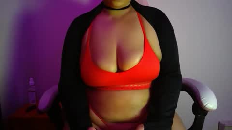 Snapshot of vibe_xxxo chatting on 03.15.26 vibe_xxxo online show from 03.15.26