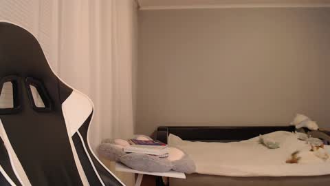 Amelia online show from 12.02.24