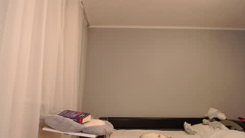 Amelia online show from 12.04.24