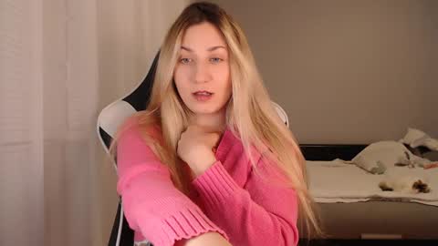 Amelia online show from 12.08.24