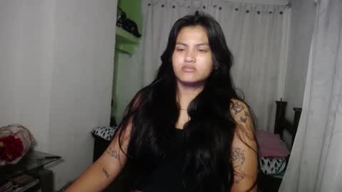 nahomy online show from 11.04.25