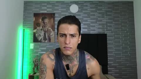 Snapshot of vicctorzc chatting on 02.19.25 Victor cardenas online show from 02.19.25