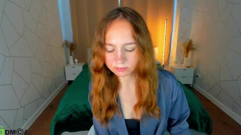 Snapshot of vicki_milles chatting on 06.10.26 vicki_milles online show from 06.10.26