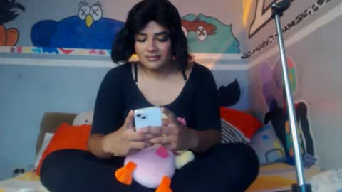 Snapshot of vicky_carrington chatting on 04.04.26 online show from 04.04.26