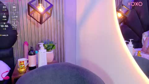 vicky_lopezz_ online show from 06.04.26