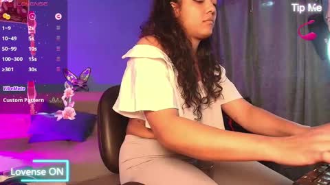 vicky_miller_05 online show from 02.20.25