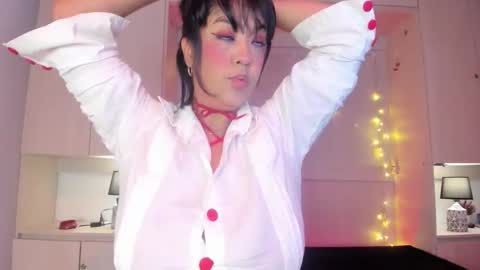 V I C K Y online show from 02.11.26