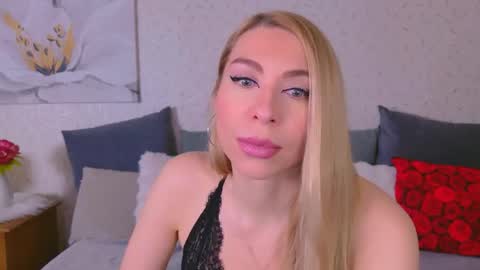 VickyVenus online show from 04.27.26