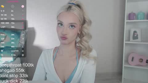 vickyfuckingdoll online show from 03.13.26