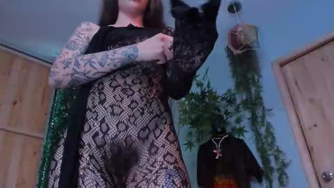 Victoria   online show from 03.07.26