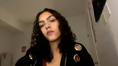 Goddess Victory  online show from 12.14.25