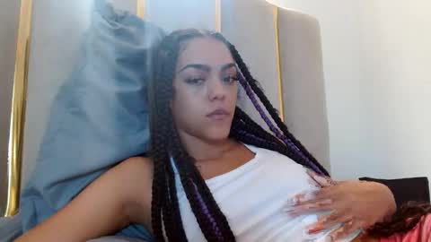 Goddess Victory  online show from 04.17.26