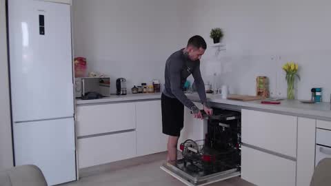 Victor rhinoff online show from 03.08.26