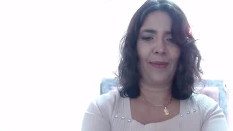 Snapshot of victoria25_meester chatting on 06.16.26 Hi guys Im victoria Be the one who can control me in PVT online show from 06.16.26