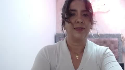 Snapshot of victoria25_meester chatting on 06.17.26 Hi guys Im victoria Be the one who can control me in PVT online show from 06.17.26