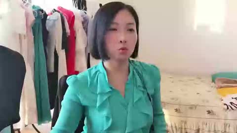 Snapshot of victoria991 chatting on 10.14.25 victoria991 online show from 10.14.25