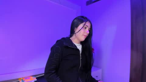 Snapshot of victoria_14_ chatting on 03.19.26 Victoria online show from 03.19.26