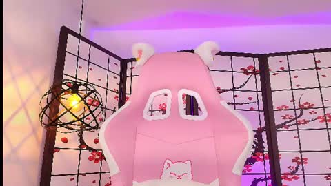 Snapshot of victoria_adams14 chatting on 07.31.26 Victoria for you online show from 07.31.26