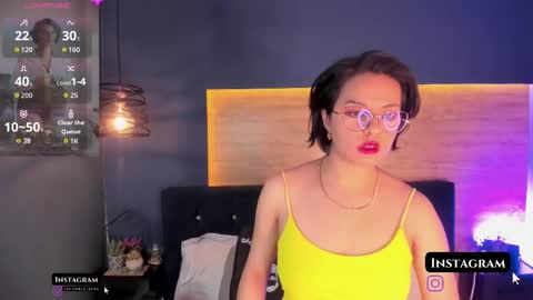 Victoria online show from 09.22.25