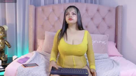 victoria_cherry_ online show from 11.15.25
