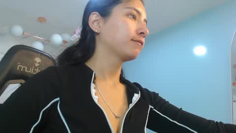 Victoria online show from 04.29.26