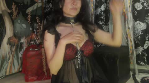 Snapshot of victoria_hh chatting on 03.31.26 Victoria online show from 03.31.26