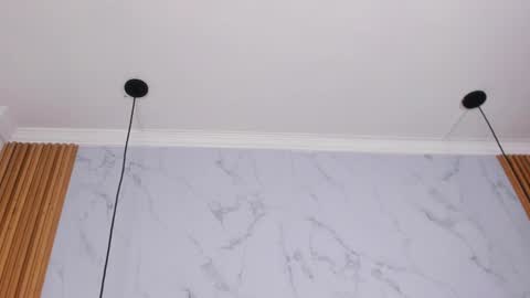  Victoria Lozano  online show from 01.24.25