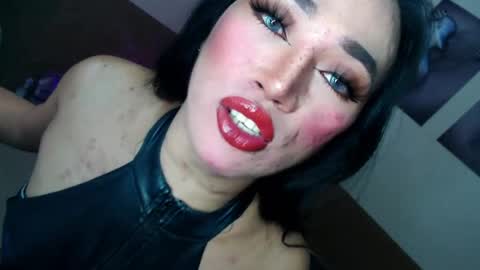 Snapshot of victoria_madness_dominatrix chatting on 07.29.26 Victoria online show from 07.29.26