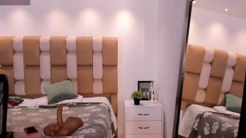 Victoria   Everyday From 1400 to 2130 Col Time online show from 09.18.25