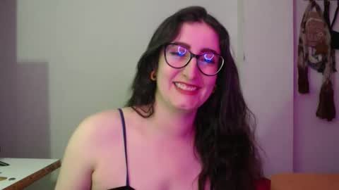 Snapshot of victoria_riider chatting on 03.04.26 Victoria online show from 03.04.26