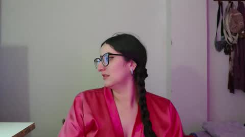 Snapshot of victoria_riider chatting on 03.07.26 Victoria online show from 03.07.26