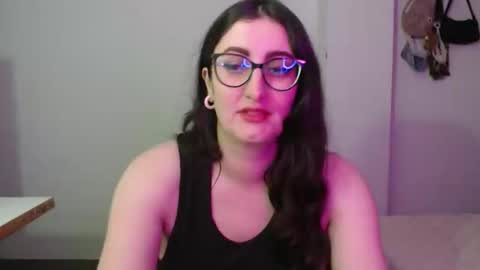 Snapshot of victoria_riider chatting on 03.17.26 Victoria online show from 03.17.26