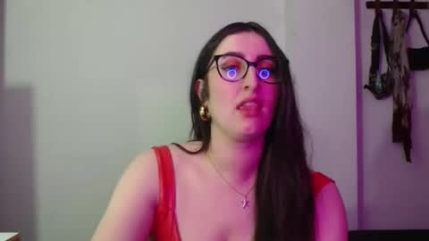 Snapshot of victoria_riider chatting on 03.26.26 Victoria online show from 03.26.26