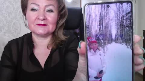 Victoria online show from 01.25.25